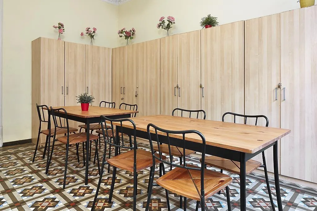 Barcelona 4 Fun Hostel Spain